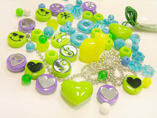 Набор цветных бусинок "Funky Beads" 6086 1 8 м, цепочка 45 см инфо 2458e.